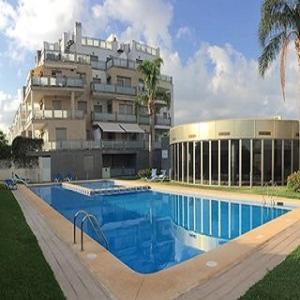Amplio Apartamento Duplex Con Piscina Apartment